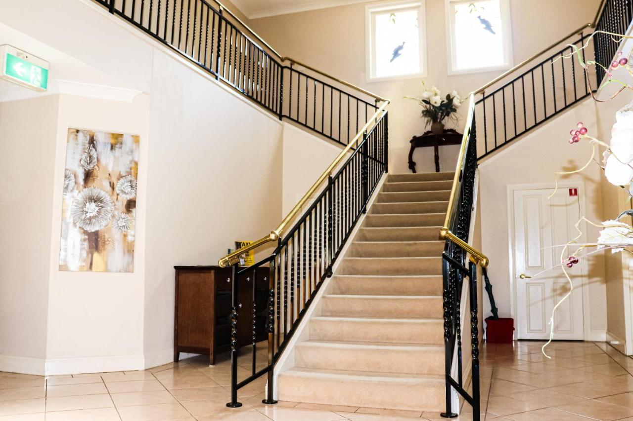 Plumes Boutique Bed & Breakfast Tamworth Extérieur photo
